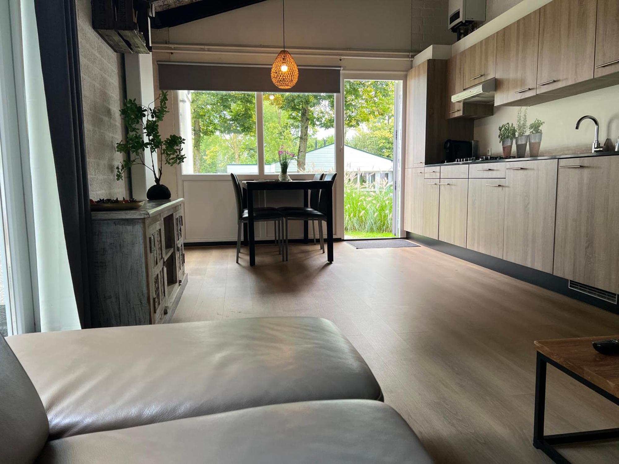 Gehele Bungalow Zuid-Limburg Op Een Park Simpelveld Εξωτερικό φωτογραφία